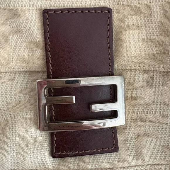 ON HOLD - Fendi Mamma Zucca Baguette for stealsanddealsme ONLY - Picture 2 of 10